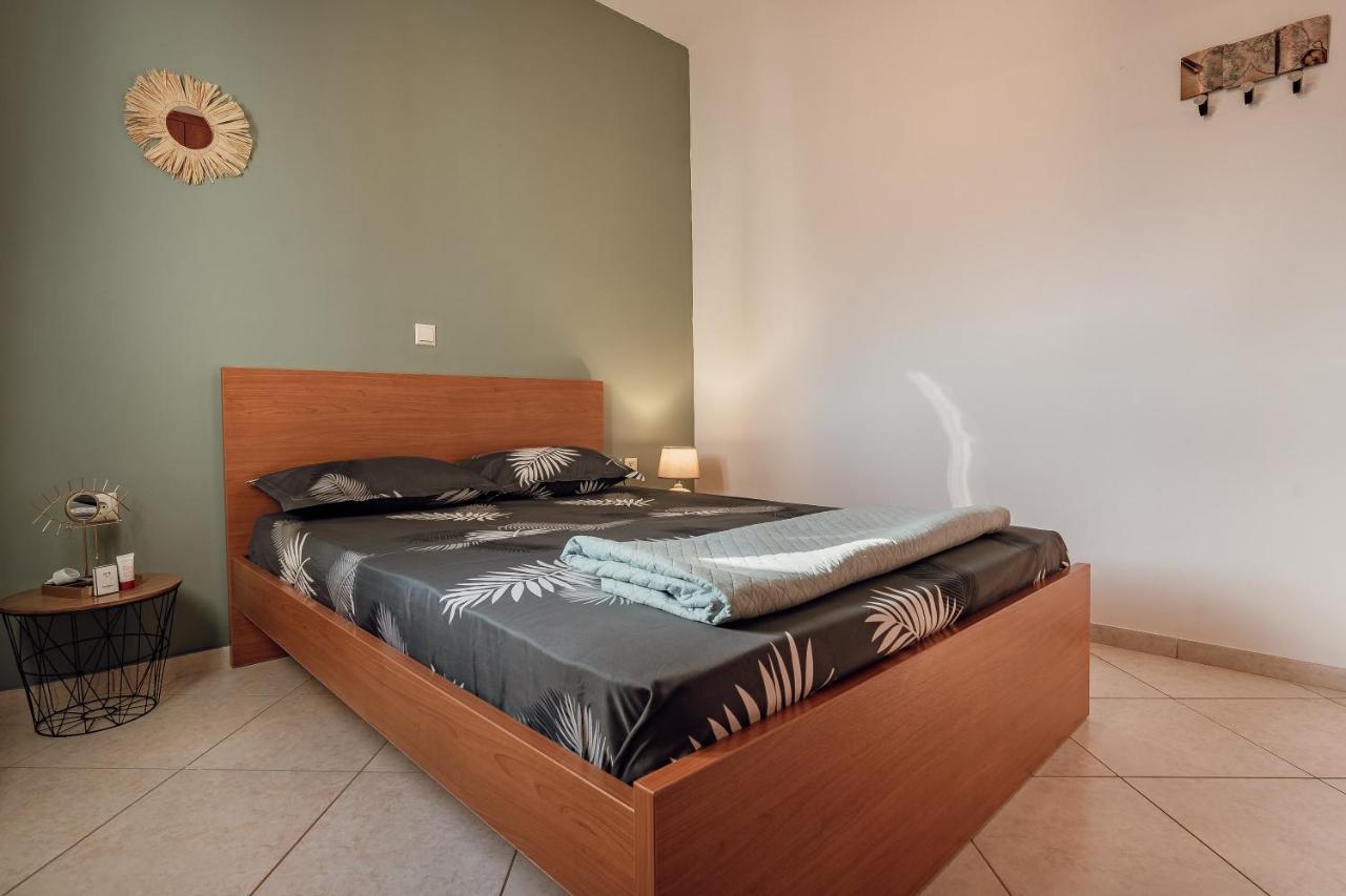 Villa Aktis With Freshwater Pool And Sea View Sissi  Bagian luar foto