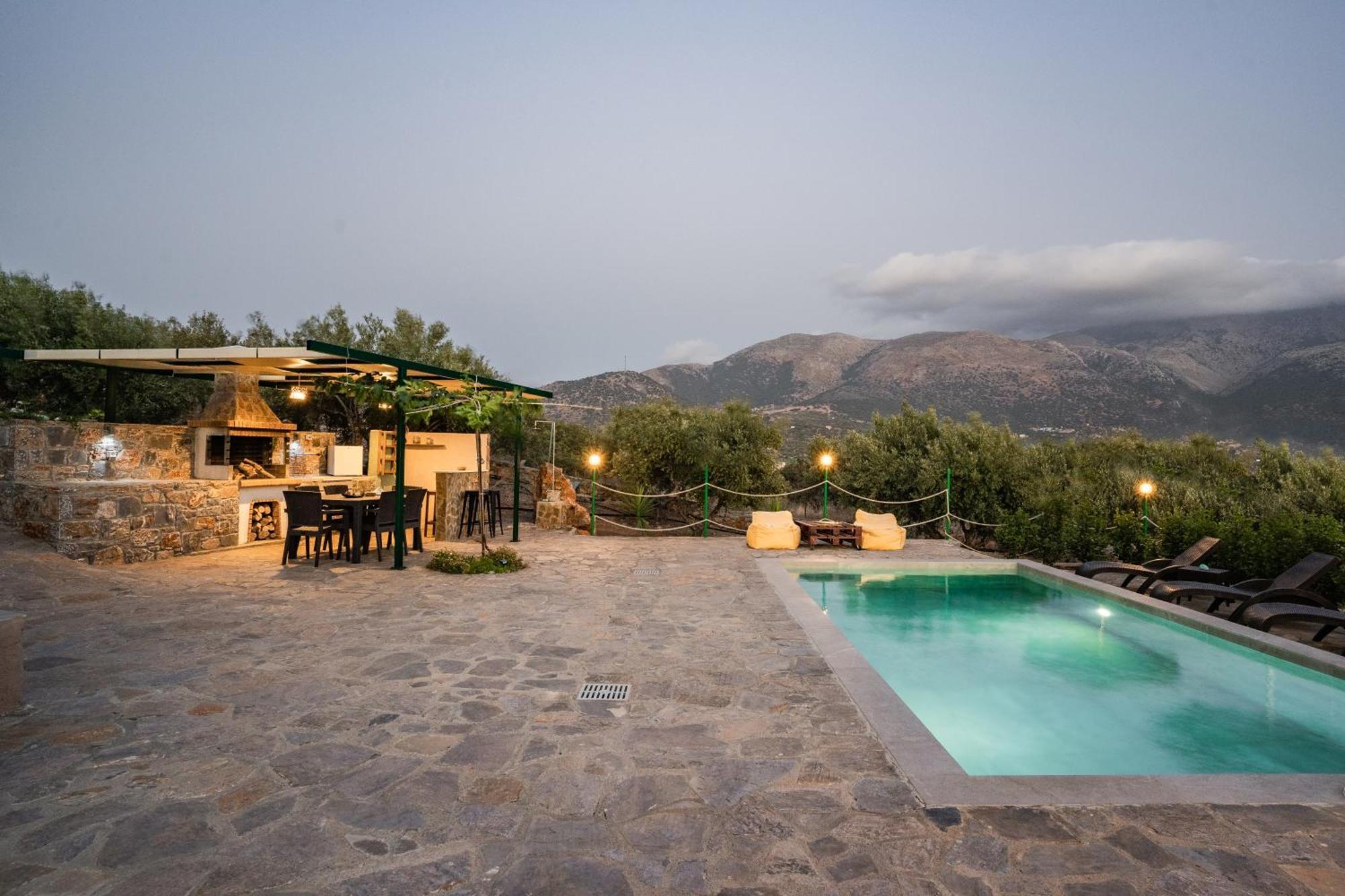 Villa Aktis With Freshwater Pool And Sea View Sissi  Bagian luar foto